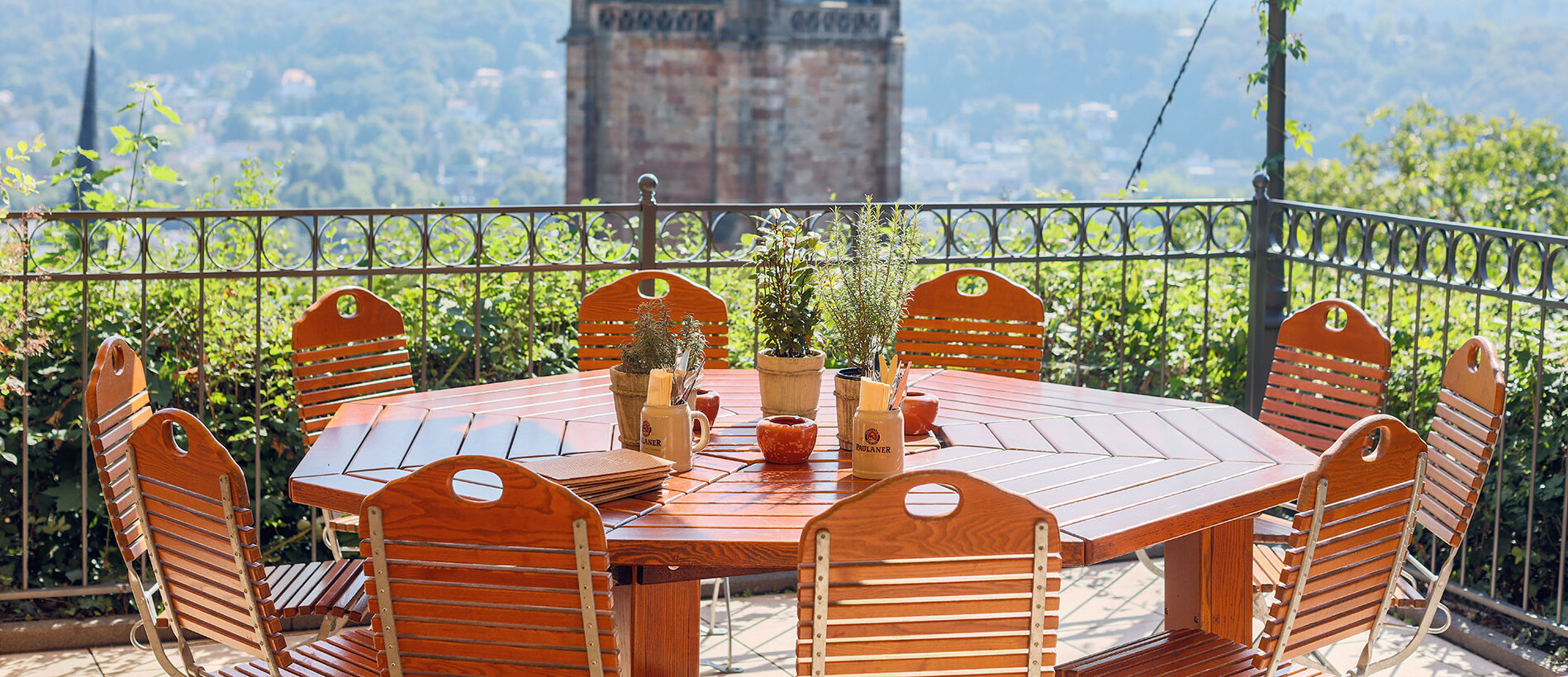 Biergarten des Restaurant Bückingsgarten in Marburg 