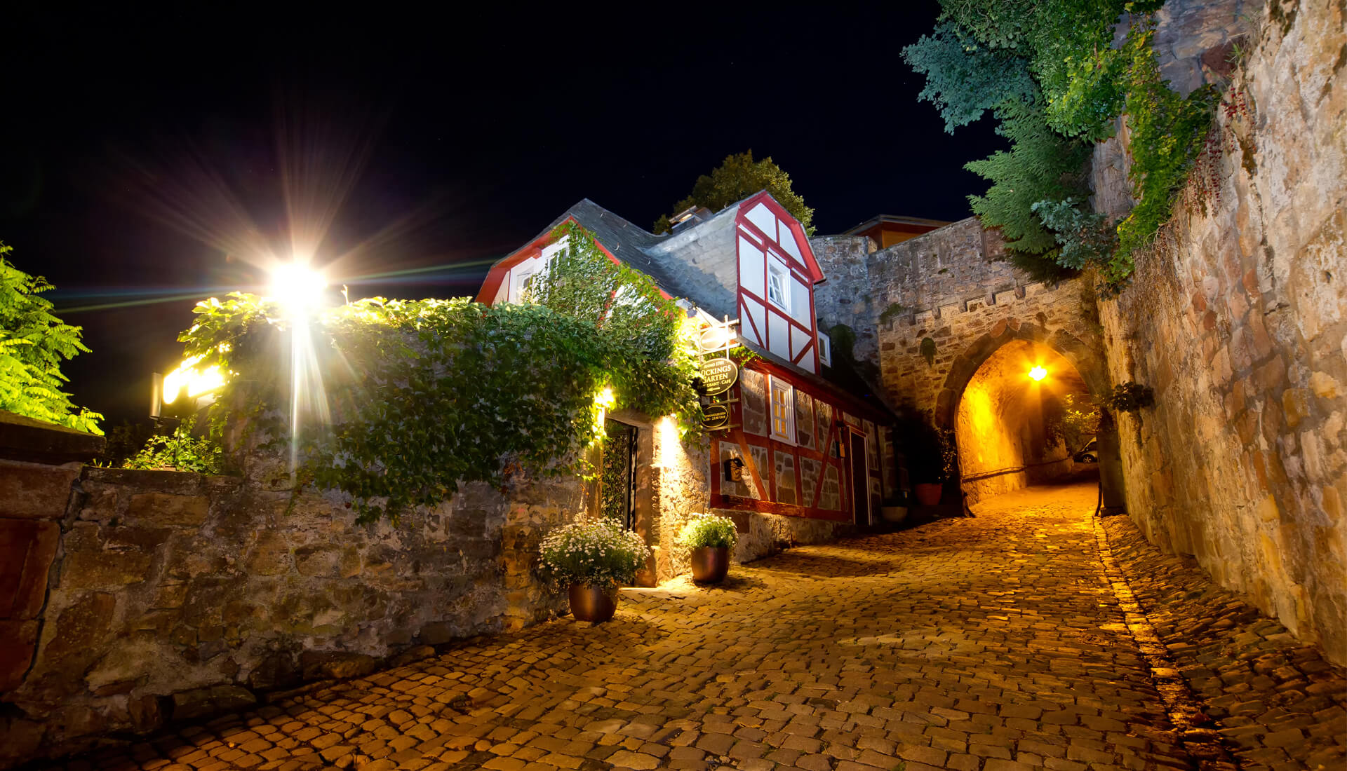 Bückingsgarten » Restaurant mit Biergarten am Landgrafenschloss in Marburg